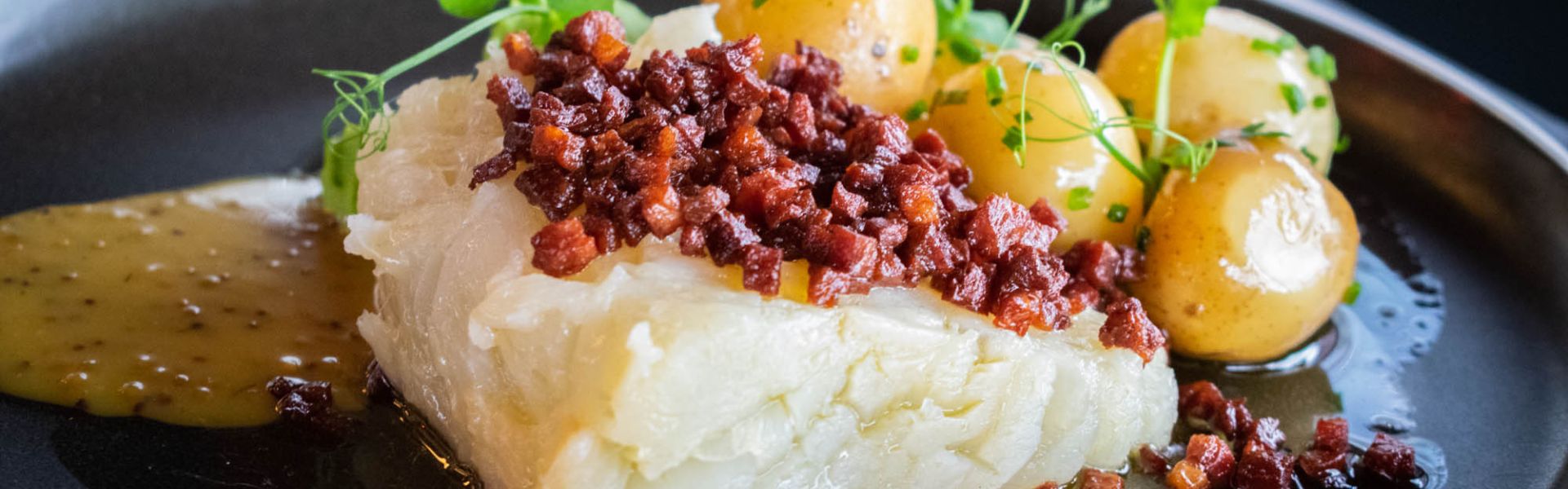 Oppskrifter headerbilde (1920 × 600 px) (5) Headerbilde lutefisk oppskrift