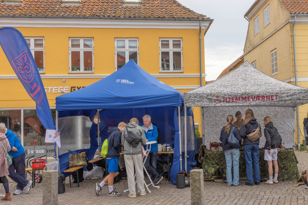 Billede af standen på Folkemøde Møn