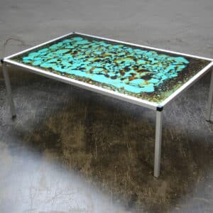 Soffbord i aluminium med mönstrad skiva, 1970-tal