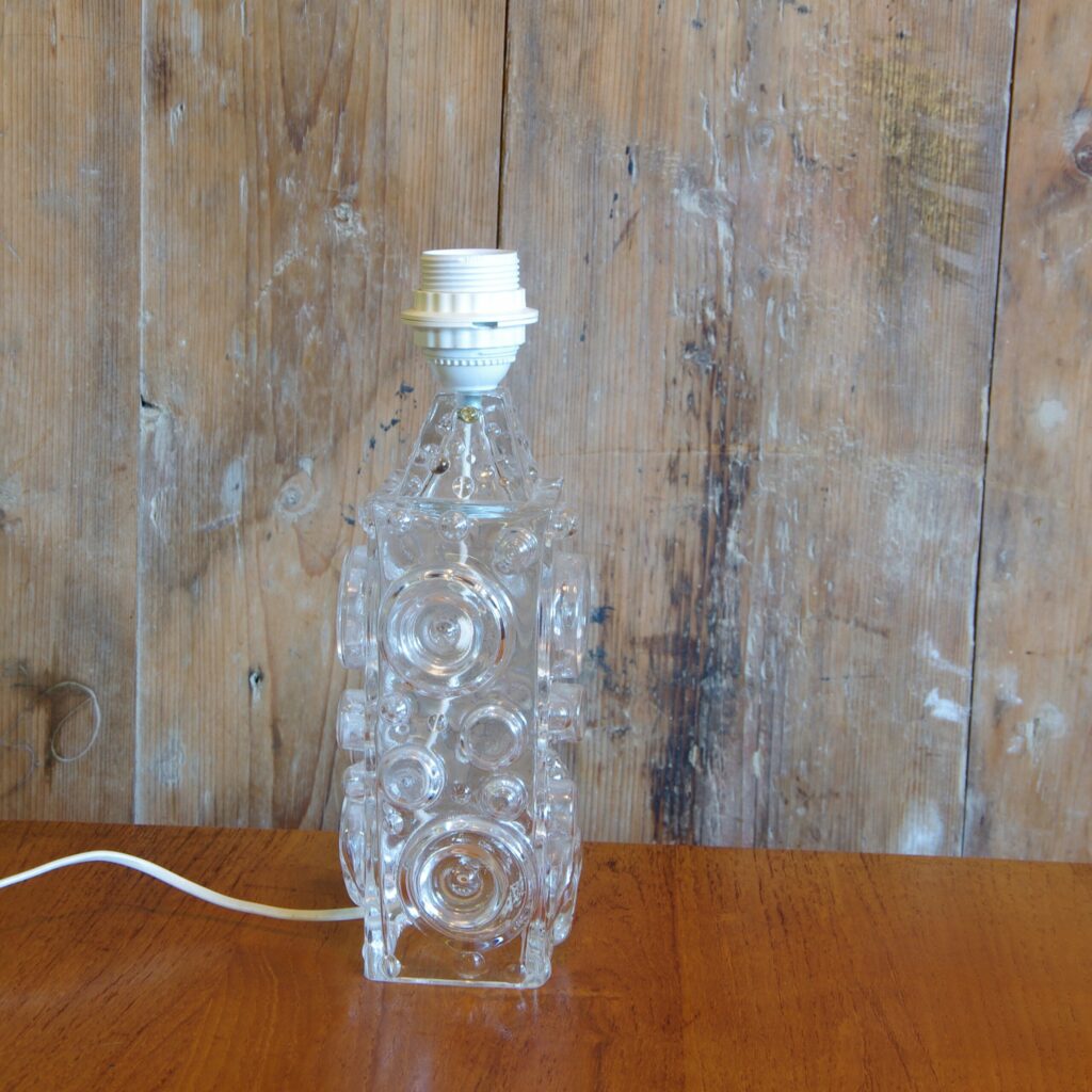 Bordslampa i glas, 1900-talets andra hälft