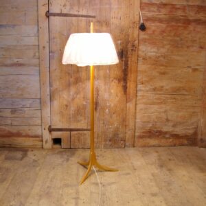 Golvlampa, tredelad fot, 1900-talets andra hälft