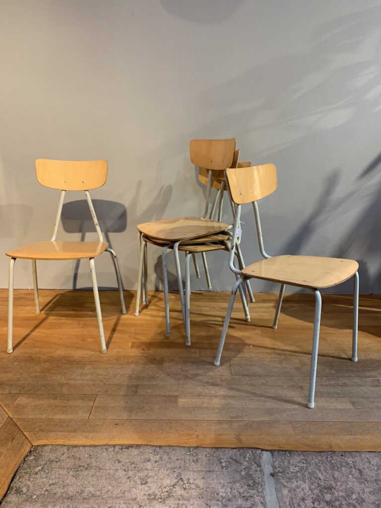 Skolstolar, 1900-talets andra hälft