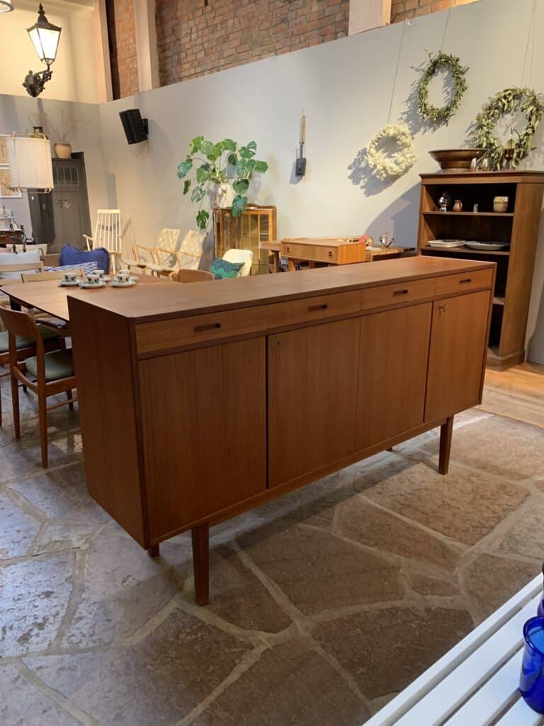 Sideboard i teak, 1960-tal