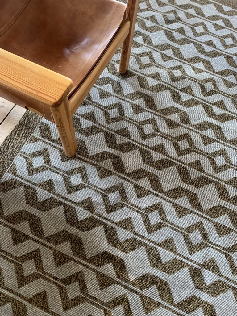 Matta i ullmix, 270x193, 1900-talets mitt