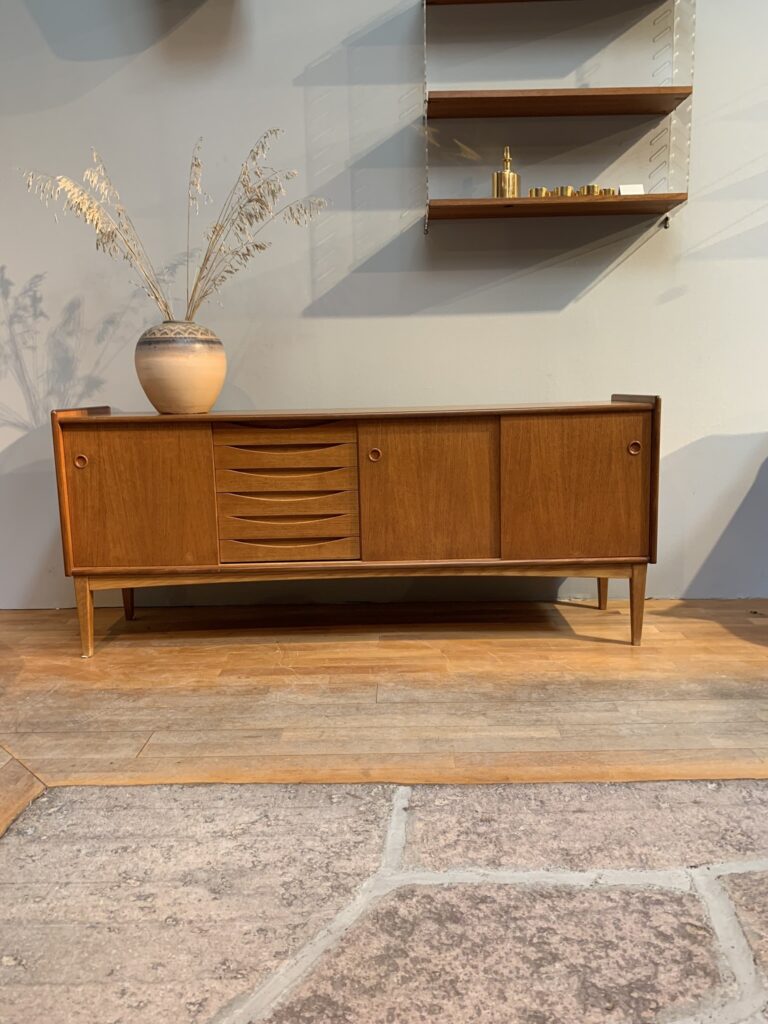 Sideboard i teak, Bräntorps Industrier, 1950-/60-tal