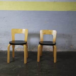 Ett par Barnstolar, Alvar Aalto för Artek, N65