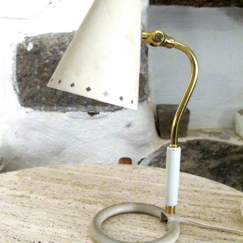 Skrivbordslampa, 1900-talets första hälft