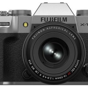 Fujifilm X-T50 SILVER con obiettivo XF 16-50MM F/2,8-4,8 R LM WR