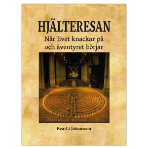 BILD: Omslag till Eva-Li Johanssons 'Hjälteresan – När livet knackar på och äventyret börjar' och en bild av labyrinten i Chartres (foto: Jeff Saward) med foto av