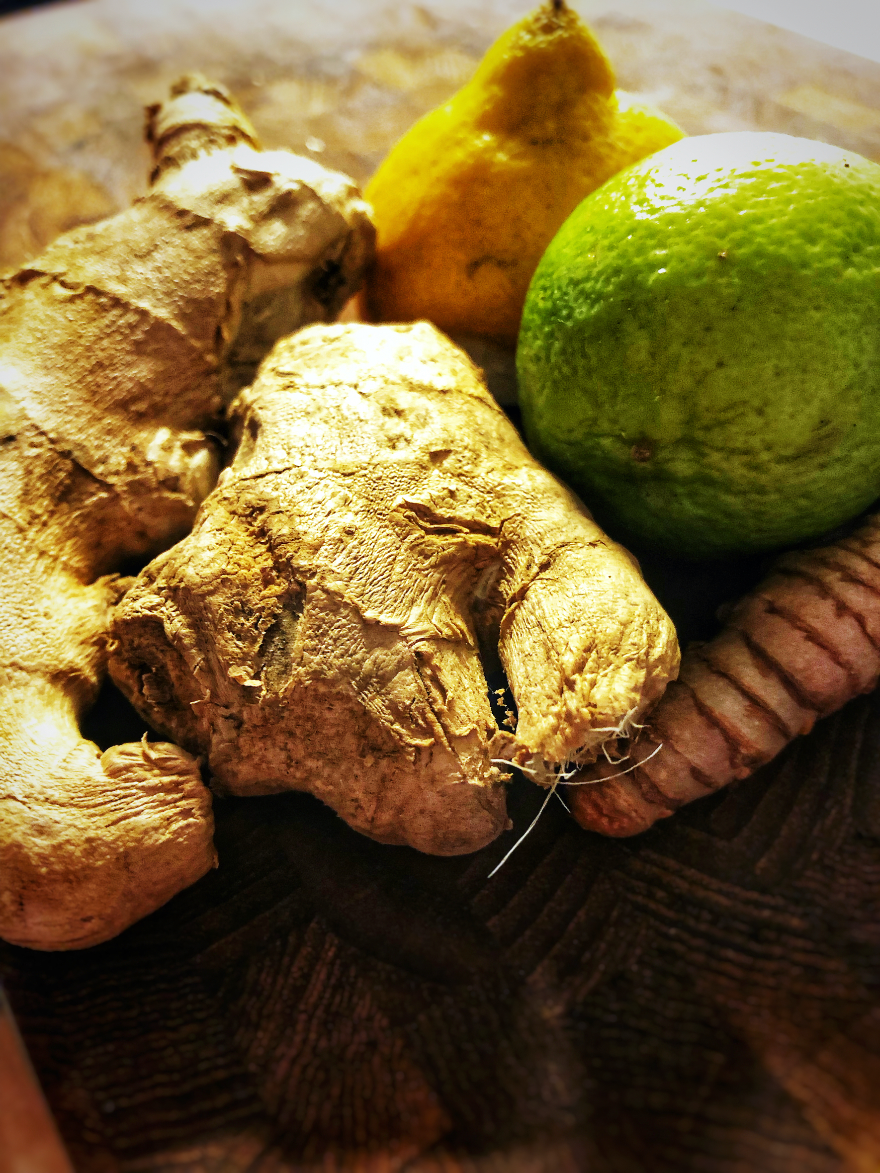 Superhealthy Ginger and Turmeric shot!