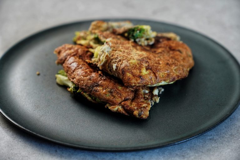 Super tasty lean egg white omelet
