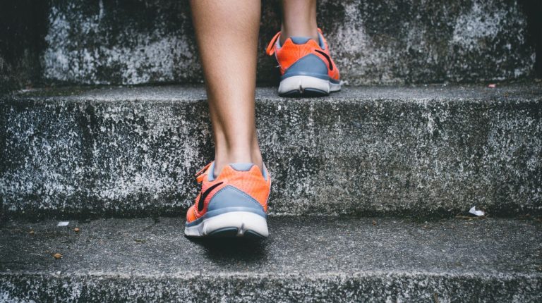Crush Your Goals: Level Up with Functional Strength Training for Runners