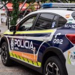 paikallispoliisin auto benalmádena