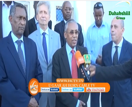 Daawo:Xogayaha Guud Ee Urur Goboleedka IGAD Oo Qalinka ku Duugay Mashruuc Ay Maal Geilanayso Dawlada Dalka Talyaaniga