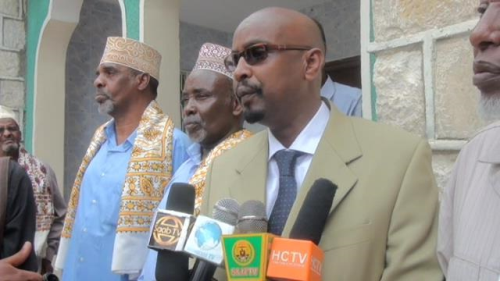 Daawo Muuqaal:-Masuul Ka Tirsan Xukuumada Somaliland Oo Oo Madax Dhaqameedka Awdal u Diray Fariin Ku Saabsan Midnimada Bulshada.