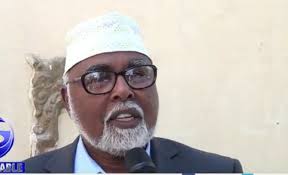 Daawo:Wasiirka Shaqada Iyo Arimaha Bulshada Somaliland Oo Beeniyey In Khilaaf Soo Kala Dhex Galay Isaga Iyo Agaasimaha Guud Ee Wasaaradasi