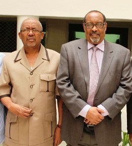 Deg-Deg-Madaxweynaha Somaliland Iyo Ku Xigeenkiisa Oo Hadda Shacabka Fariin Muhiim Ah U Diray.