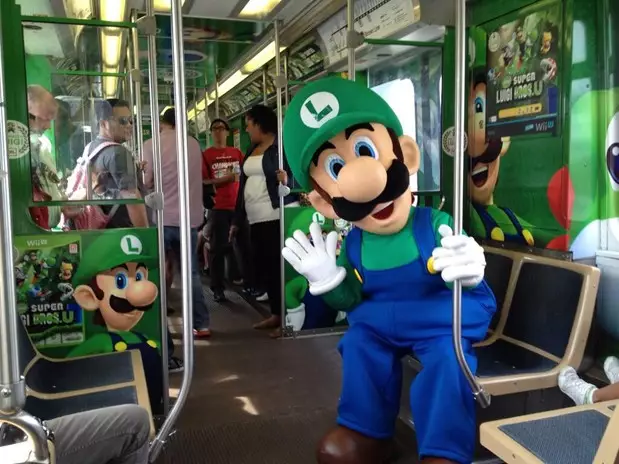 luigi-train-car