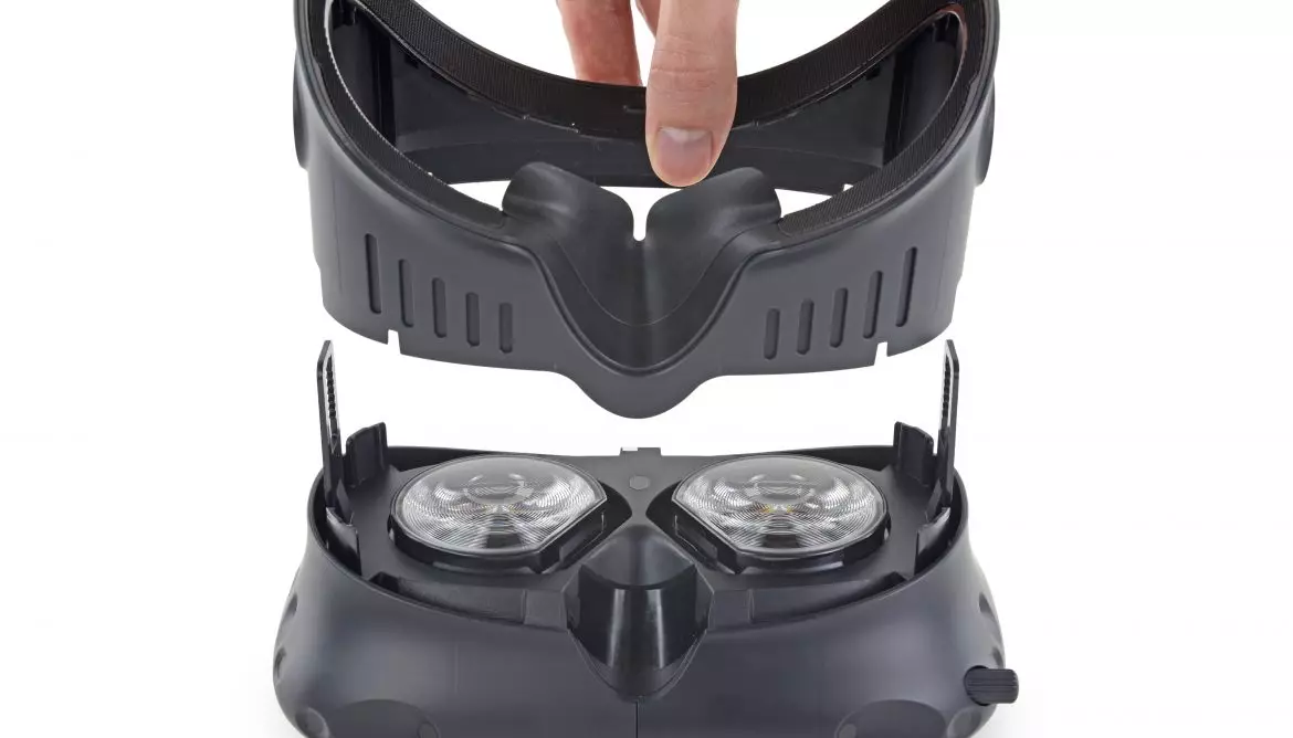 HTC Vive Virtual Reality Headset Teardown