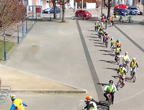 Visite au Centre Culturel de Wanze à vélo !