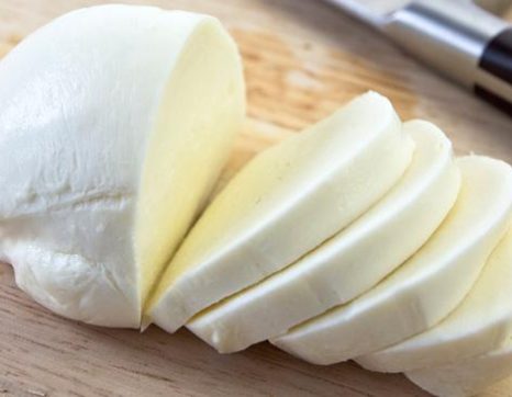 Mozzarella-Cheese