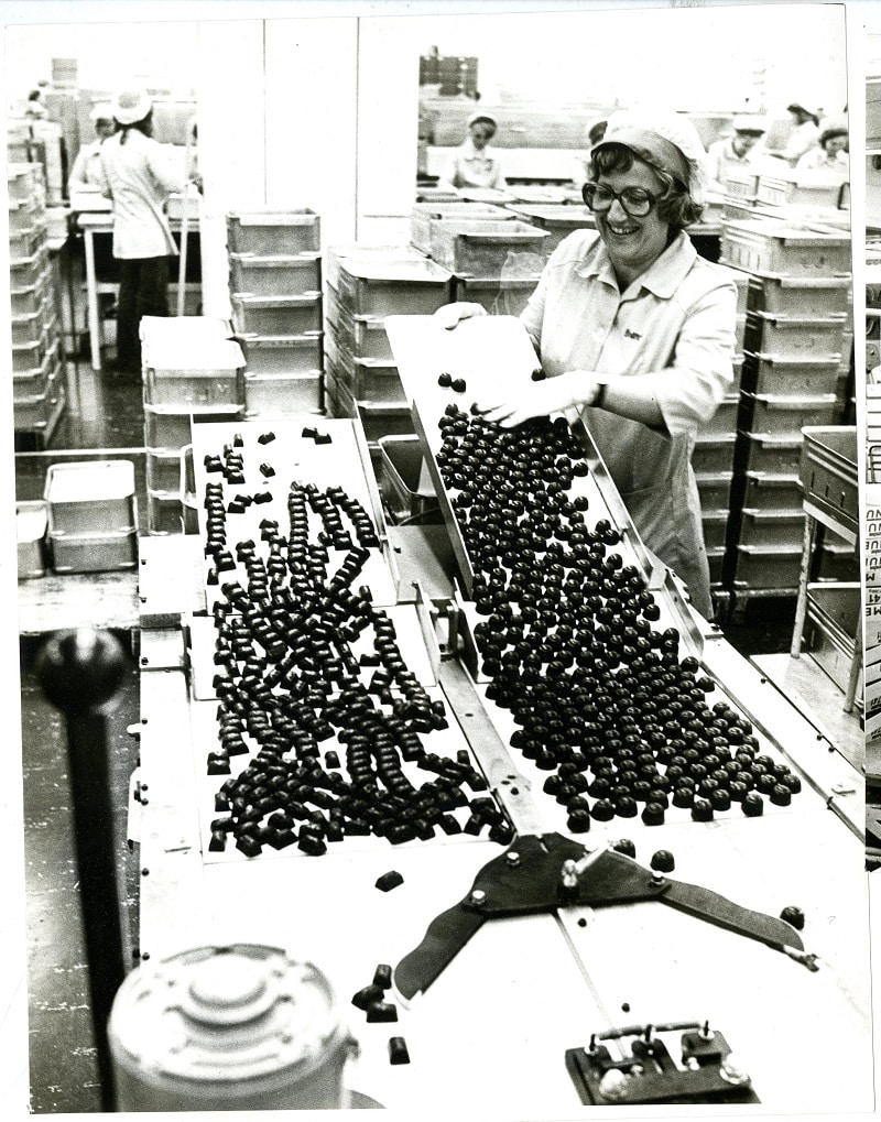Pralinproduktion vid Maraboufabriken på 1970-talet.