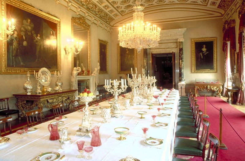 chatsworth-house-dining-room