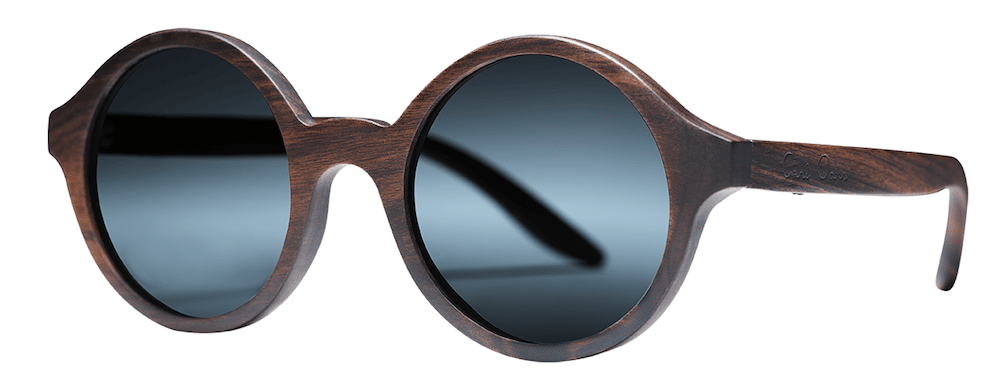 snygga solglasögon i trä
