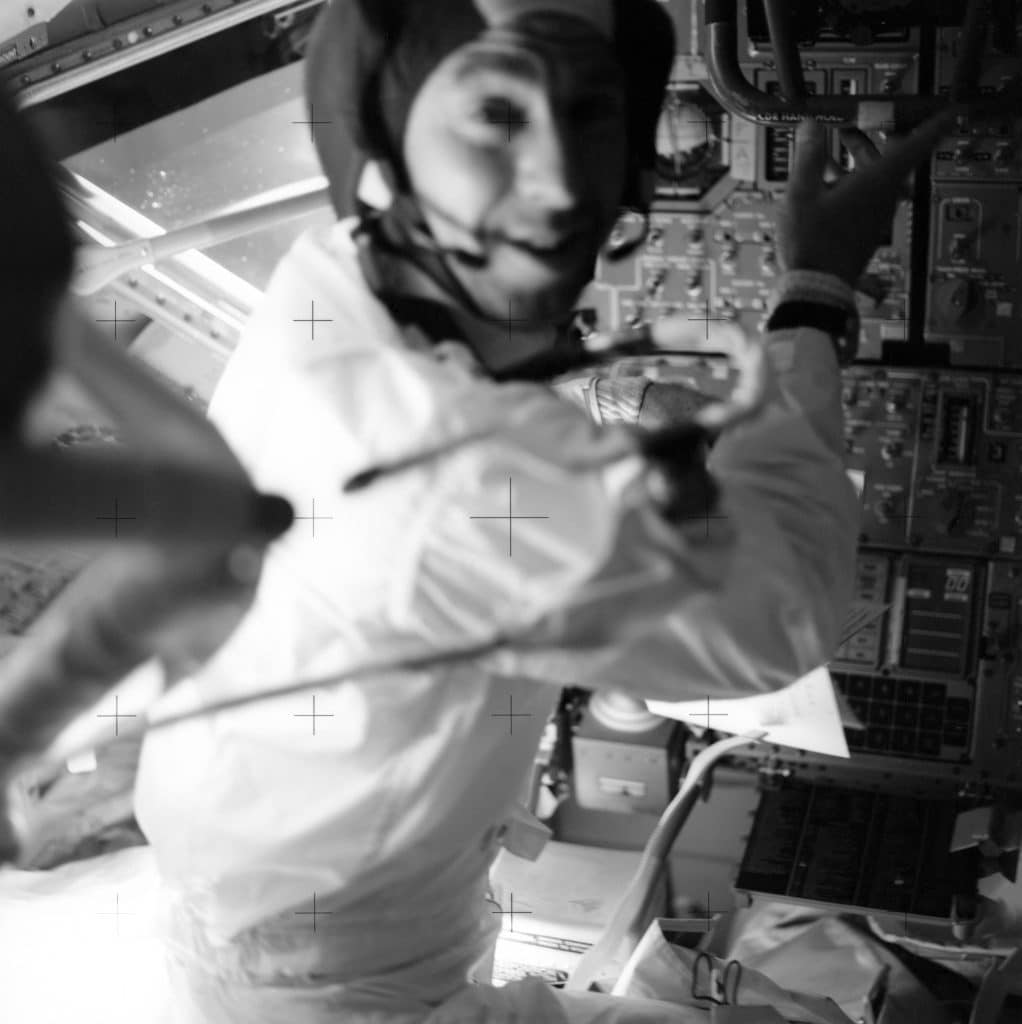 Astronauten James Lovell på Apollo 13 Omega Speedmaster professional
