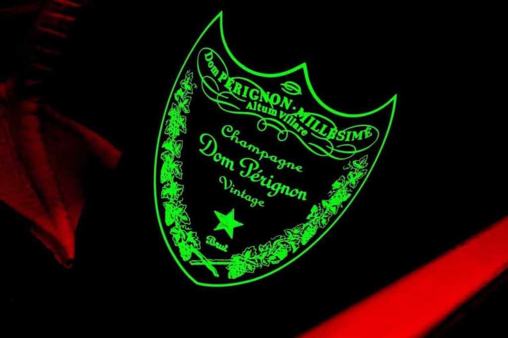 dom perignon exklusiv champagne