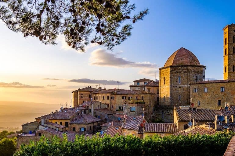 Volterra Toscana