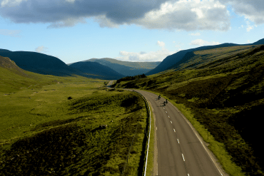 ida Olson bygger motorcykel åt The Balvenie