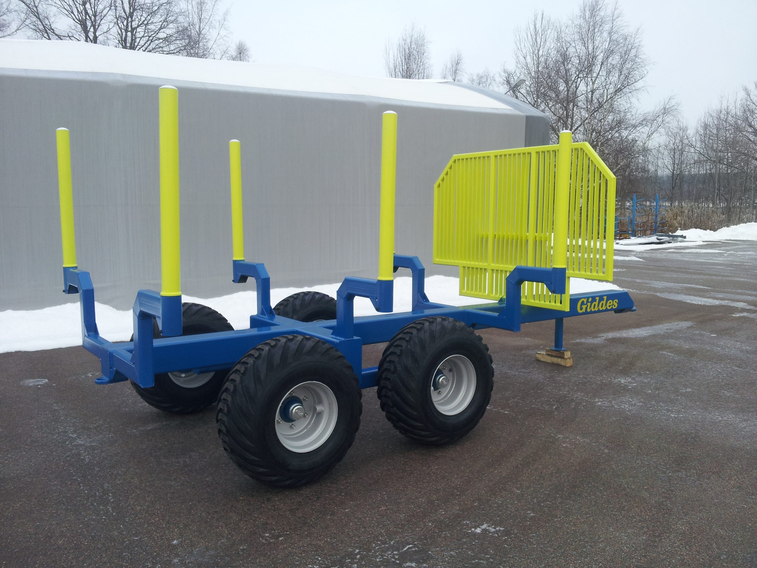 Skogsvagn Griplastavagn Giddesmaskin