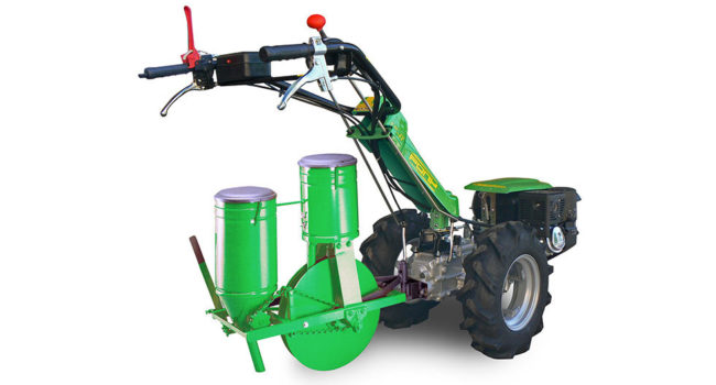 Såmaskin med gödselspridare