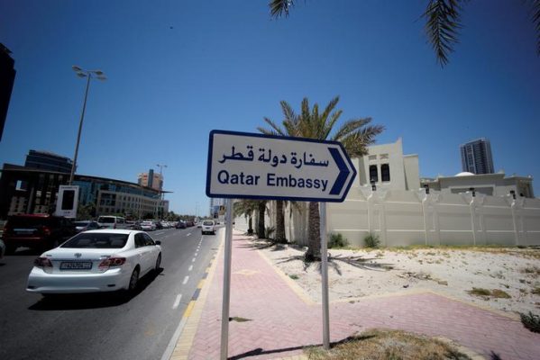 201707mena_qatar_embassy