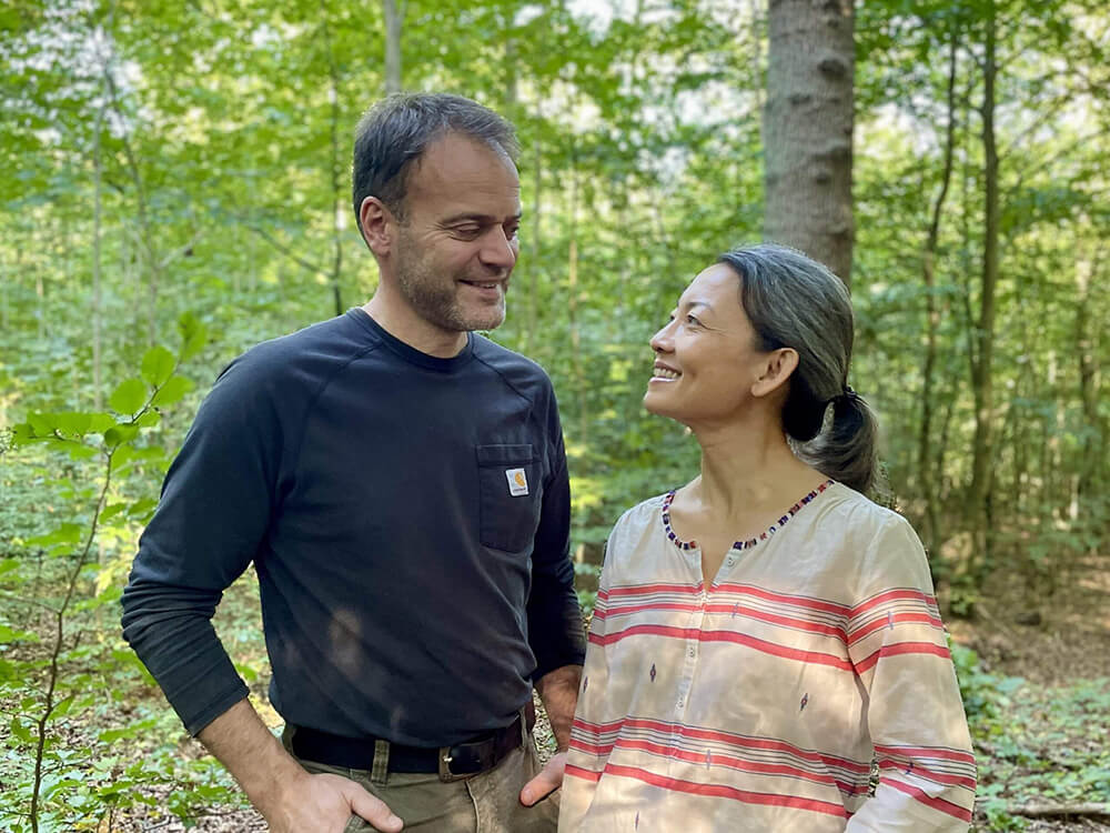 Michael og Hoa, grundlæggerne bag jeres naturoplevelse hos Glashytterne