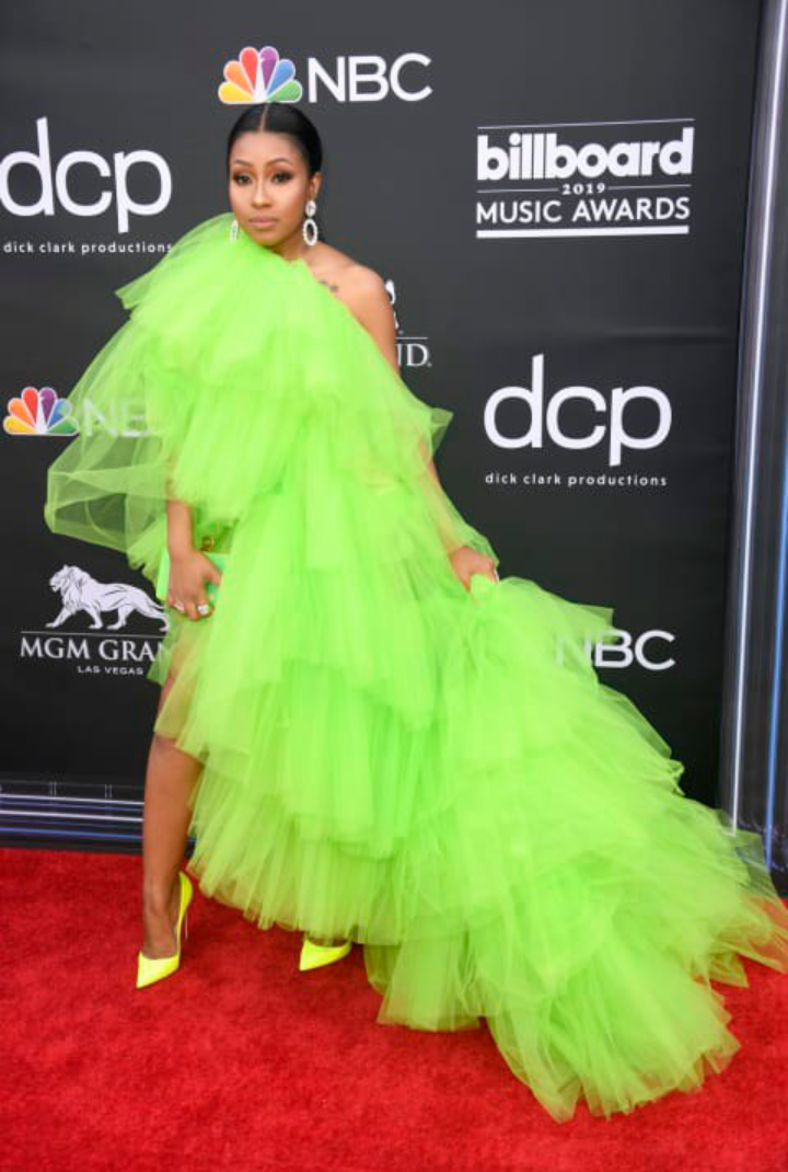Billboard music awards best dressed