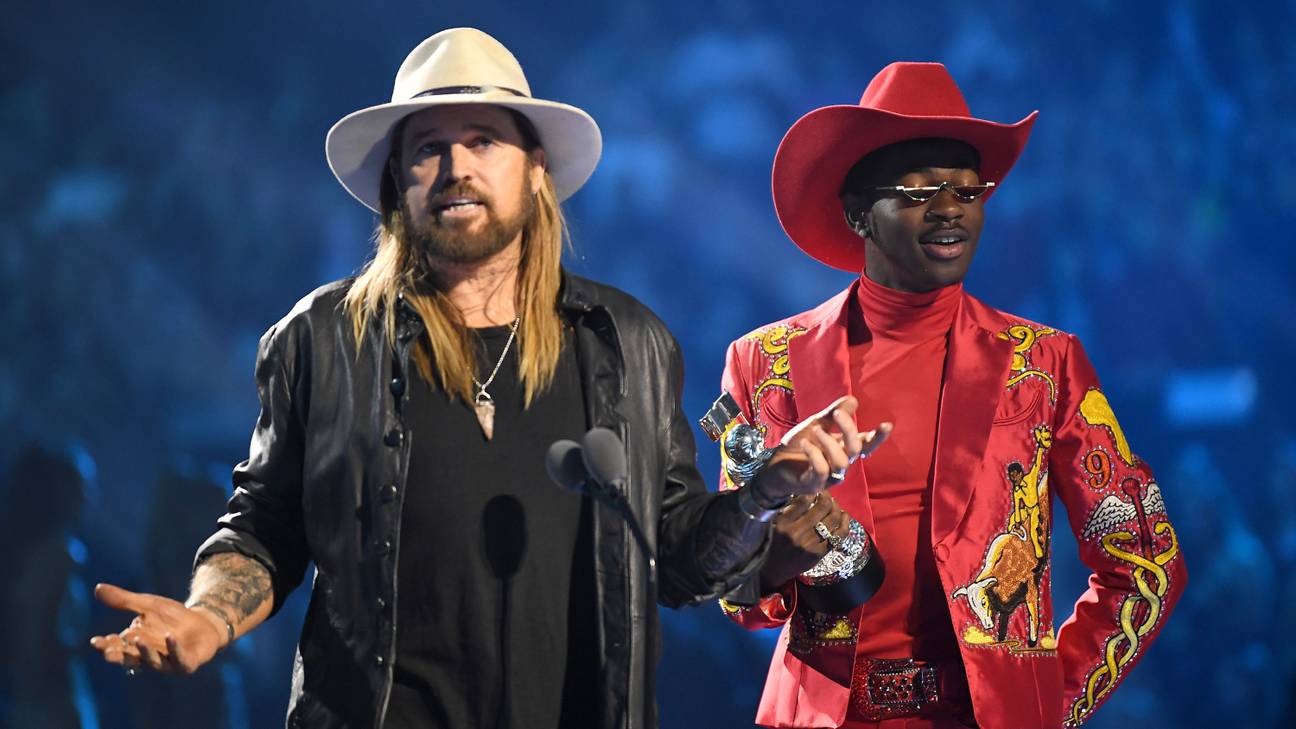 Taylor Swift, Billie Eilish & Ariana Grande Reign Supreme at MTV VMAs 2019