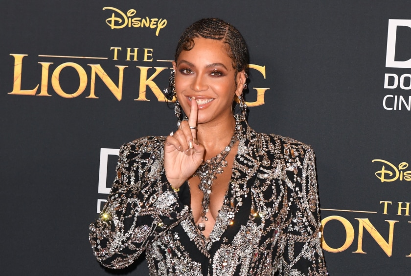 4 times Beyonce Broke the internet