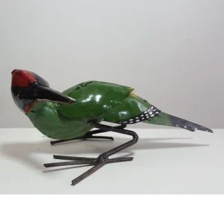 Hackspett återvunnen metall