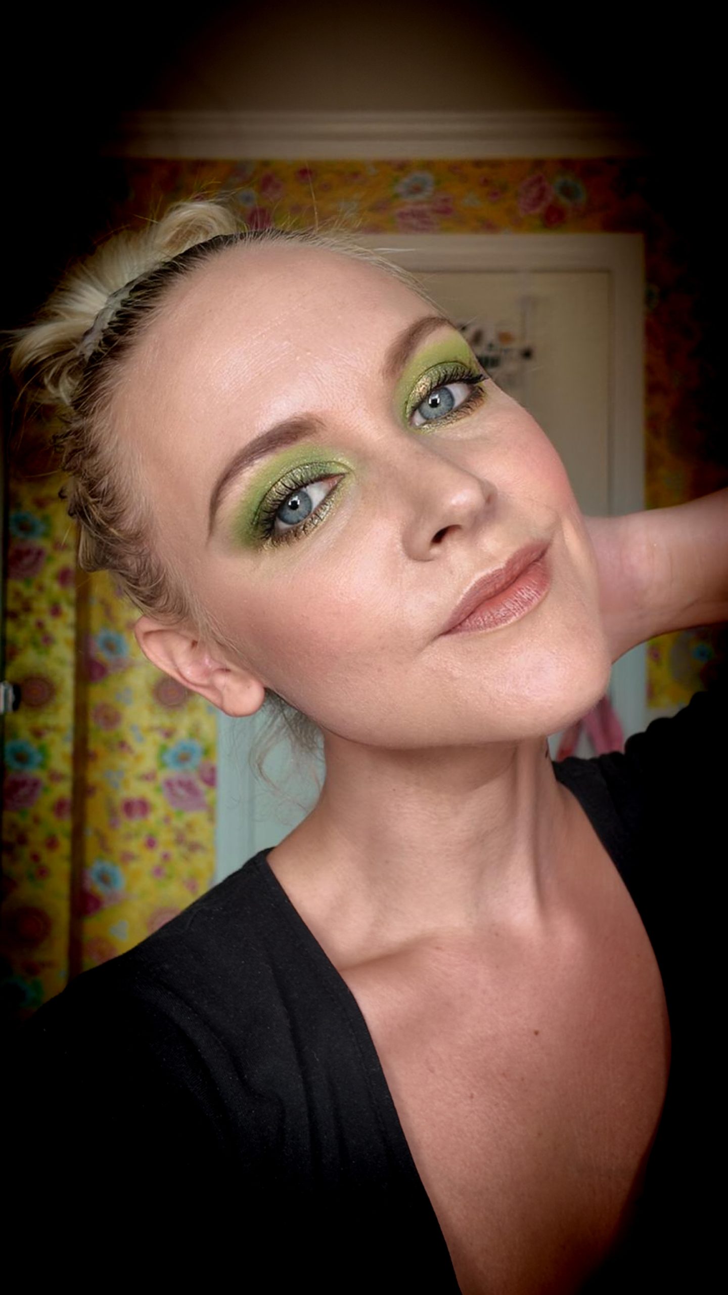 Dagens makeup: grön ögonskugga och glitter