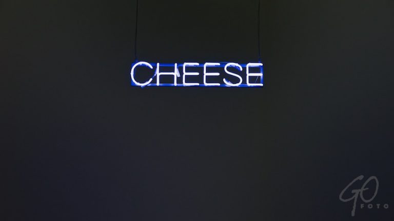 Museum Voorlinden Martin Creed Cheese Mensen maken musea