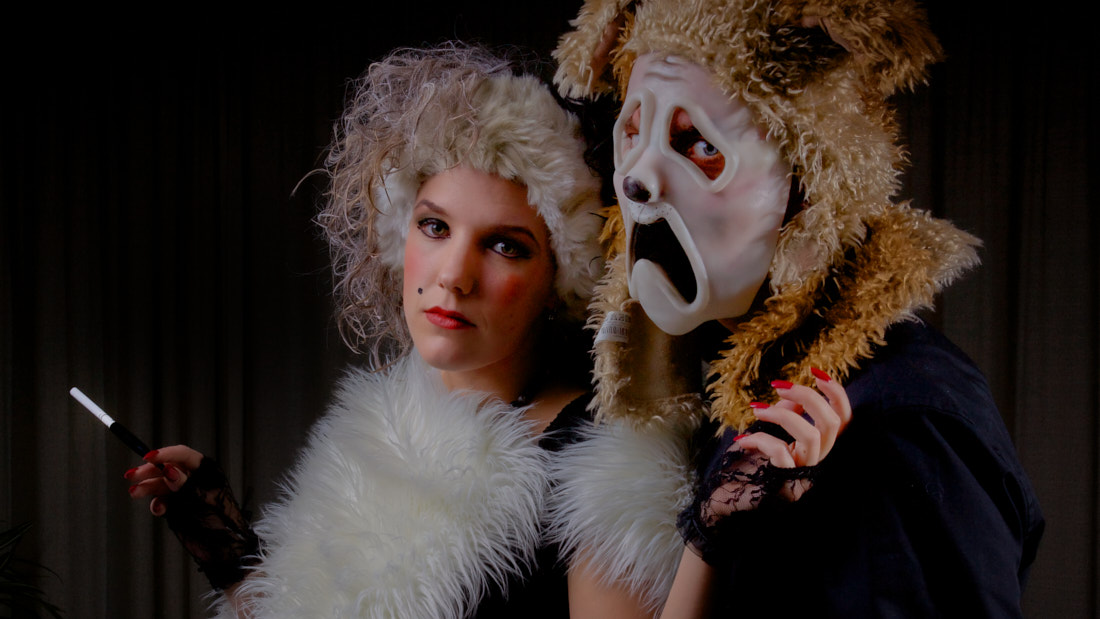 303-2012 Scary Rabbit en Cruella de Vil - Gerard Oonk