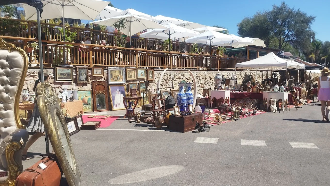 Puerto Banús Street Market