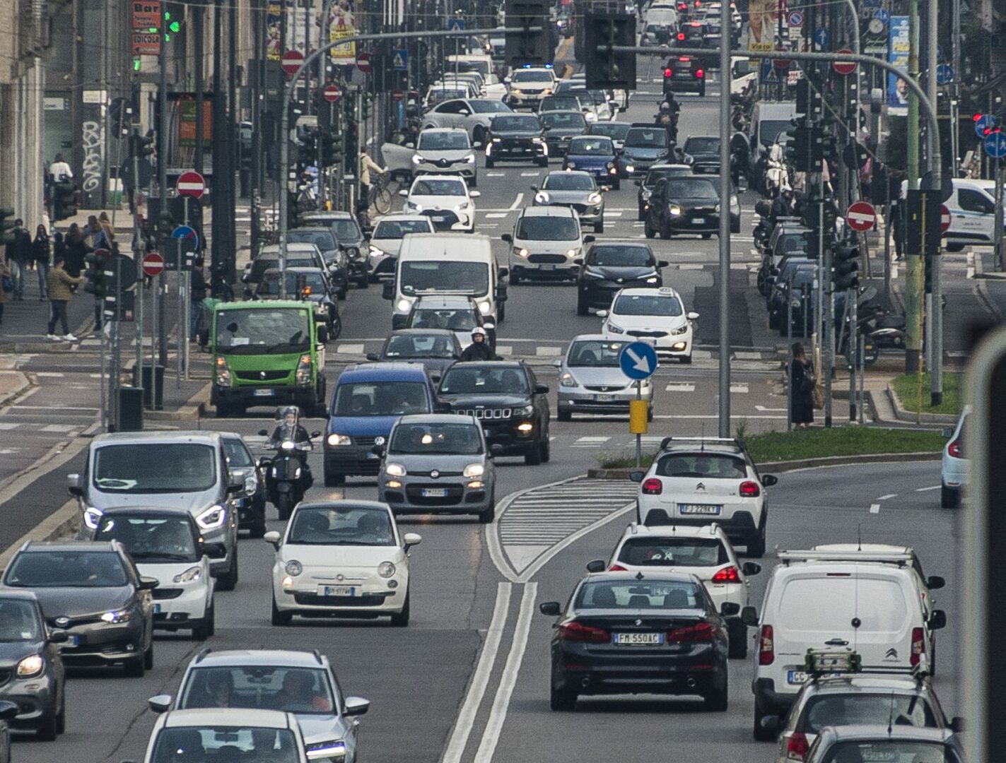 A settembre il mercato dell’auto in calo del 10,7%