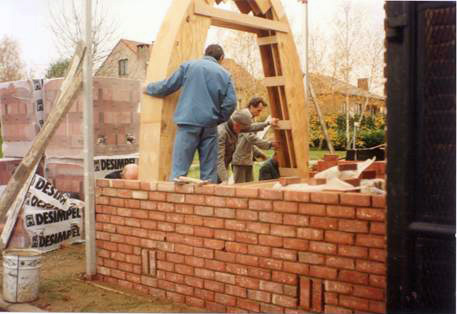 De bouw van de nieuwe kapel