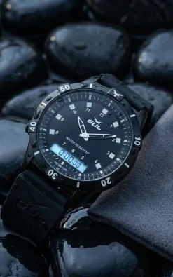 Alternative view of Gul No.1 Ana-Digi IPB Stelth Black, Svart Silikon