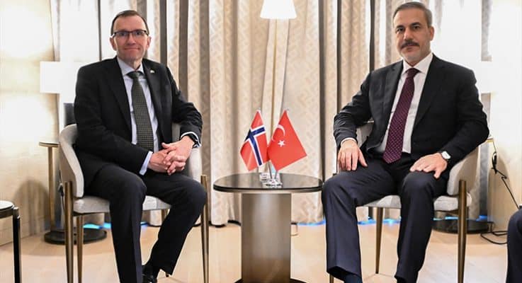 Dışişleri Bakanı Fidan, Norveçli mevkidaşı Eide ile görüştü