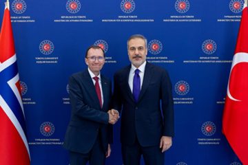 Norveç: “Batı sessiz kalarak tarihî bir hata yapıyor” Norveç: “Batı sessiz kalarak tarihî bir hata yapıyor”