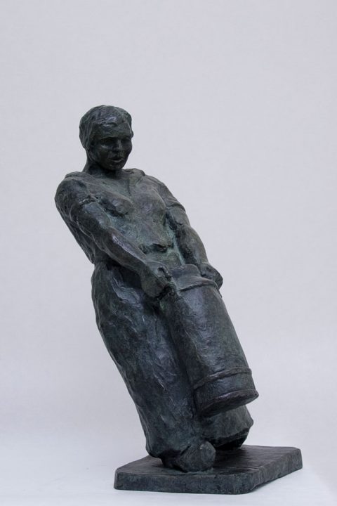 Boerenmeid, brons, 1937, 55 cm